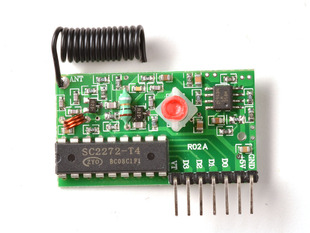 Simple RF Receiver with antenna, chip and header pins